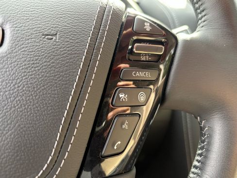 Used 2023 Nissan Armada Platinum w/ Captain's Chairs Package image 33