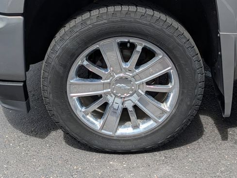 Used 2017 Chevrolet Silverado 1500 High Country AWD/4WD image 12