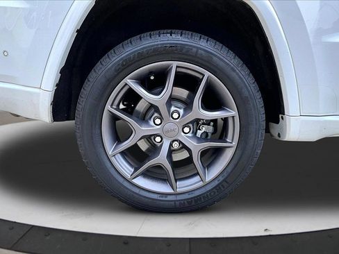 Certified 2021 Jeep Grand Cherokee Limited w/ Quick Order Package 28K 80th AWD/4WD image 36