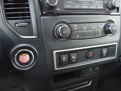 Used 2021 Nissan Titan S w/ S Utility Package RWD image 16