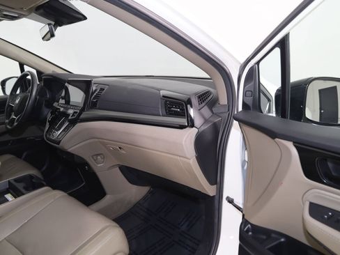Used 2019 Honda Odyssey Elite image 41