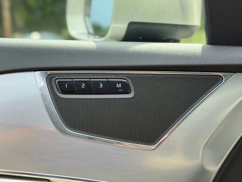 Used 2016 Volvo XC90 T5 Momentum image 20