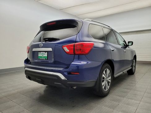 Used 2020 Nissan Pathfinder S image 9