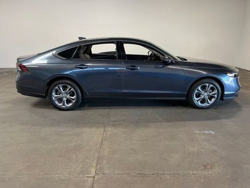 Used 2024 Honda Accord EX image 2