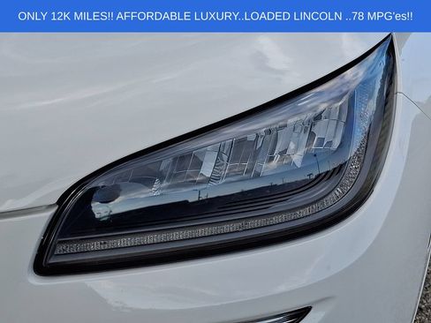 Used 2022 Lincoln Corsair Grand Touring AWD/4WD image 9