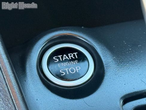 Used 2024 Nissan Kicks S image 25