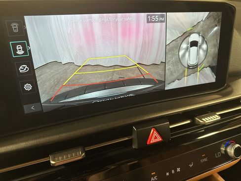 New 2026 Kia Sportage X-Line w/ X-Line Technology Package image 22