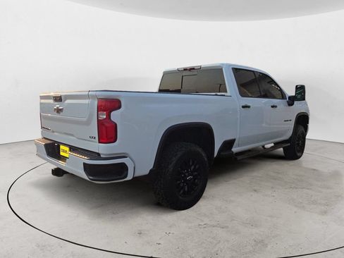 Used 2023 Chevrolet Silverado 3500 LTZ w/ LTZ Plus Package AWD/4WD image 5