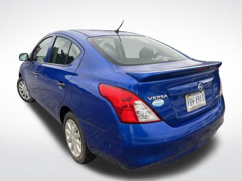 Used 2013 Nissan Versa S Plus FWD image 4