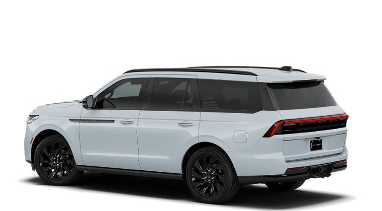 New 2026 Lincoln Navigator Reserve w/ Jet Appearance Package AWD/4WD image 24