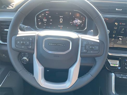 New 2026 GMC Sierra 1500 Denali w/ Denali Reserve Package image 15