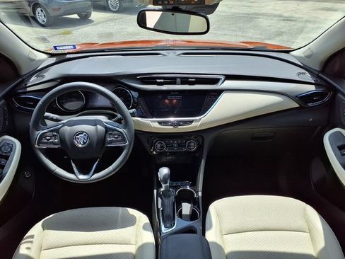 Used 2023 Buick Encore GX Essence w/ Experience Buick Package FWD image 11
