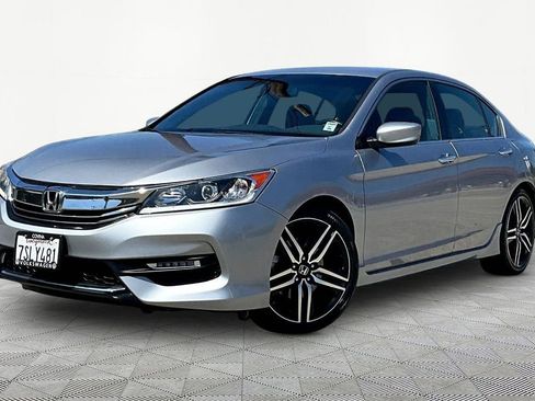 Used 2016 Honda Accord Sport image 3