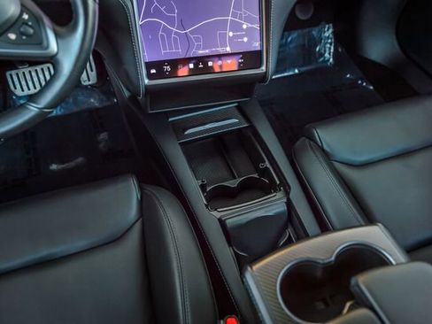 Used 2021 Tesla Model S Performance image 36