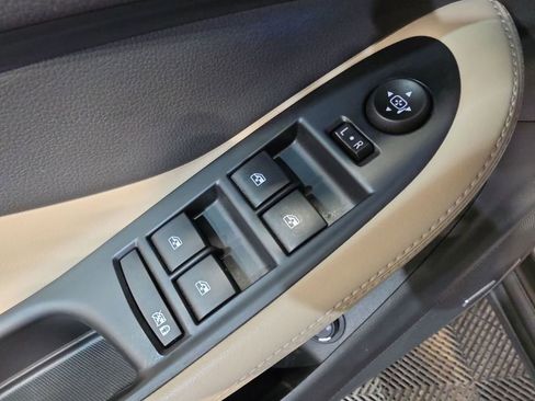 Used 2016 Buick Envision Premium AWD/4WD image 15
