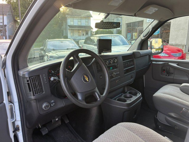 Used 2013 Chevrolet Express 1500 w/ Power Package RWD image 10