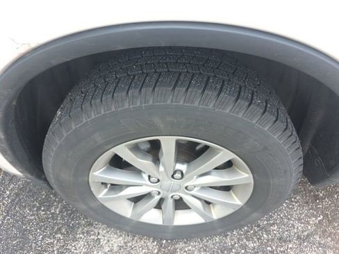 Used 2017 Dodge Durango SXT w/ Quick Order Package 23B AWD/4WD image 18