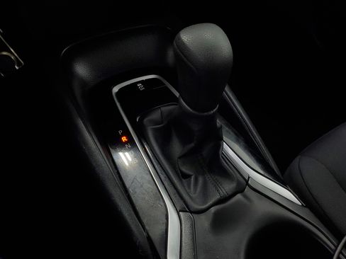 Used 2024 Toyota Corolla LE FWD image 30