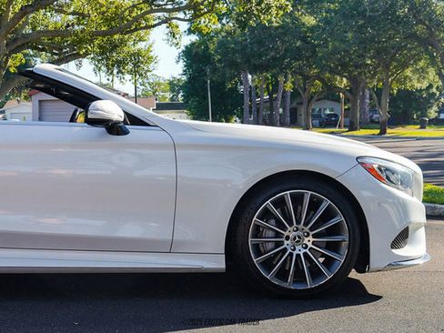 Used 2017 Mercedes-Benz S 550 Cabriolet image 11