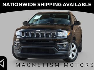 Used 2019 Jeep Compass Latitude FWD video 1