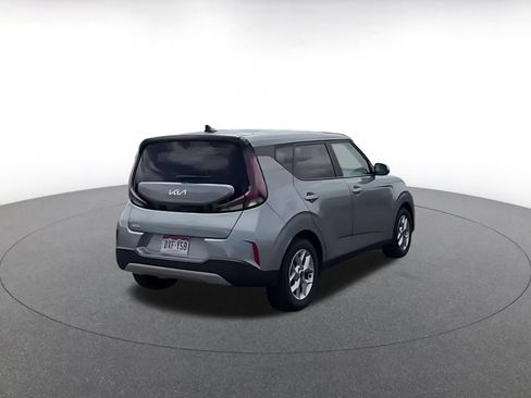 Used 2023 Kia Soul LX w/ Option Group 015 FWD image 14