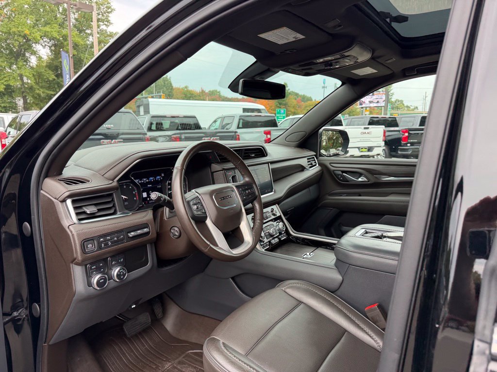 Used 2021 GMC Yukon Denali AWD/4WD image 19