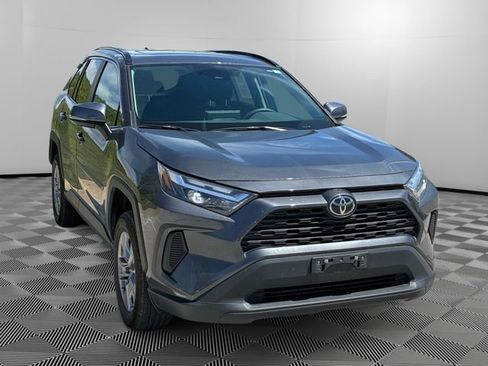 Used 2023 Toyota RAV4 XLE w/ Convenience Package AWD/4WD image 7