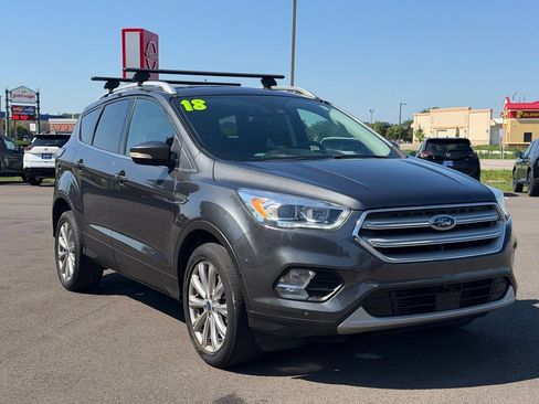 Used 2018 Ford Escape Titanium w/ Ford Safe & Smart Package AWD/4WD image 1