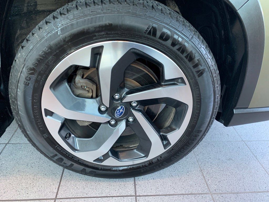 Used 2023 Subaru Forester Touring AWD/4WD image 25