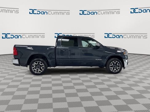 Used 2025 RAM 1500 Laramie AWD/4WD image 9