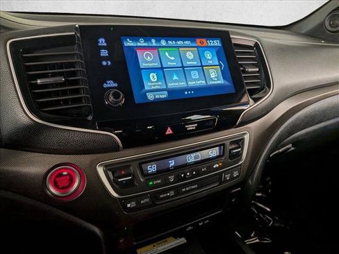 Used 2023 Honda Passport TrailSport image 21