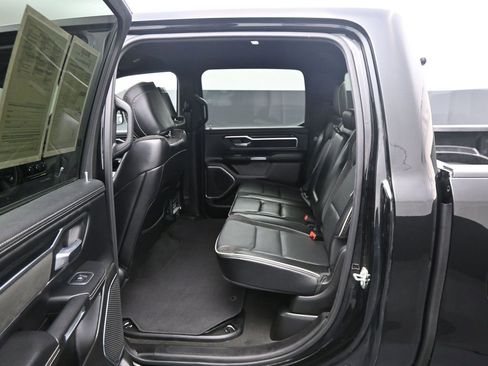 Used 2024 RAM 1500 Laramie AWD/4WD image 28