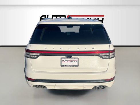 Used 2025 Lincoln Aviator Reserve w/ Jet Appearance Package image 6