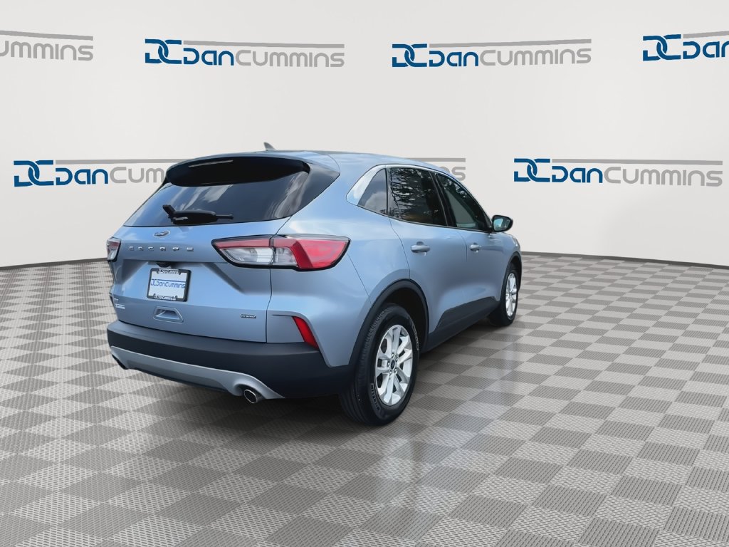 Used 2022 Ford Escape SE FWD image 8