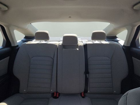 Used 2018 Ford Fusion S image 15