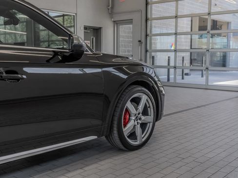 Used 2021 Audi SQ5 Prestige w/ Prestige Package AWD/4WD image 30