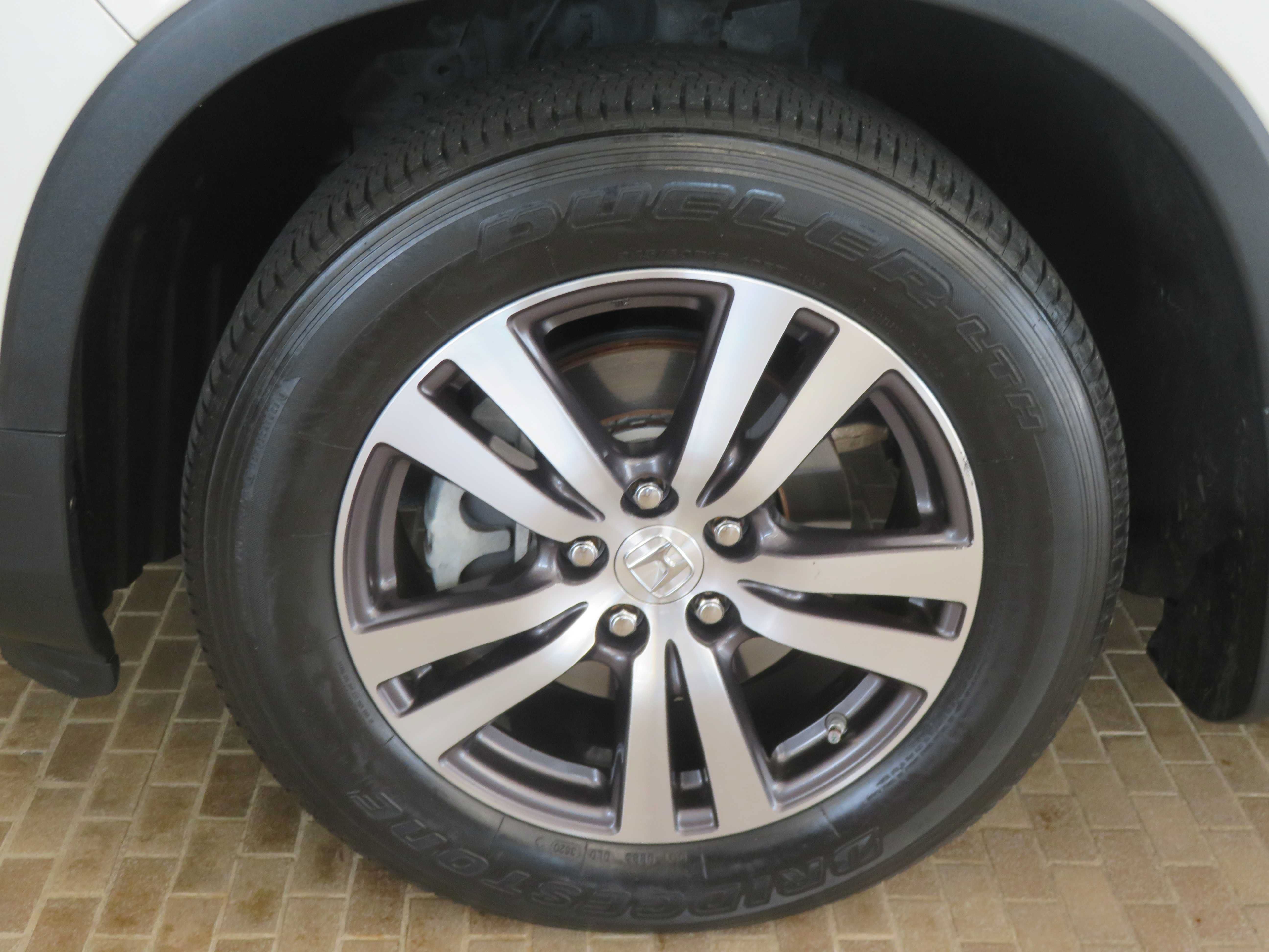 Used 2017 Honda Pilot EX-L image 7