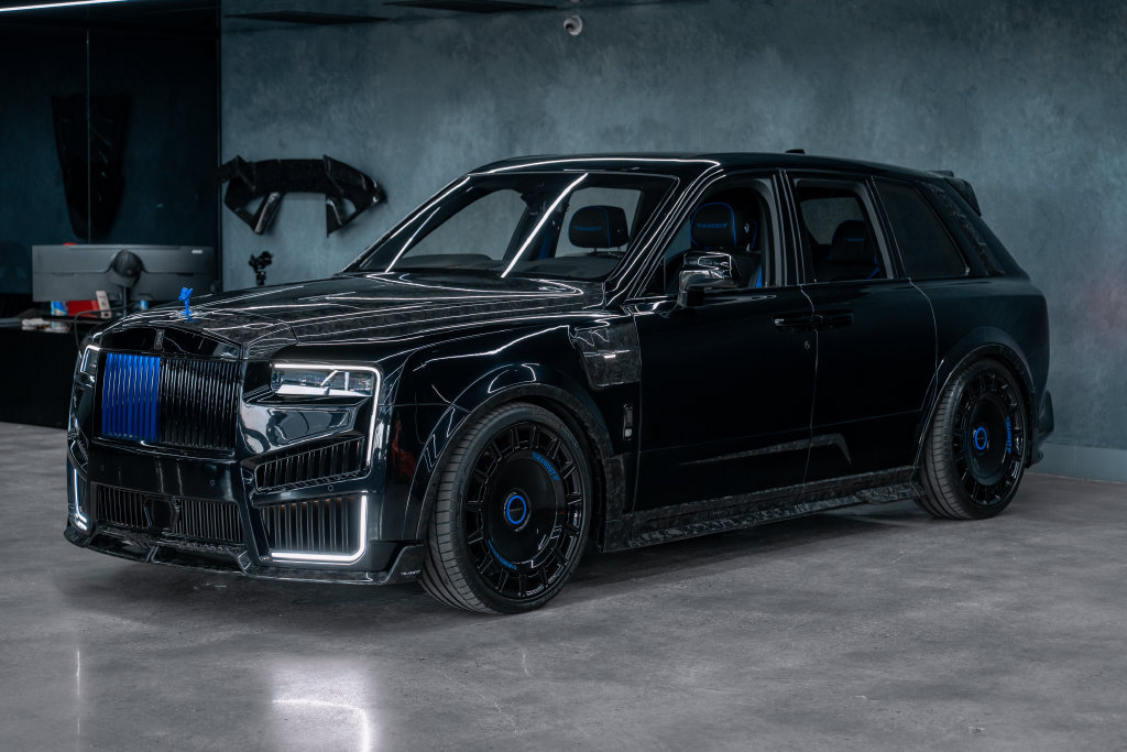 Used 2026 Rolls-Royce Cullinan AWD/4WD image 4