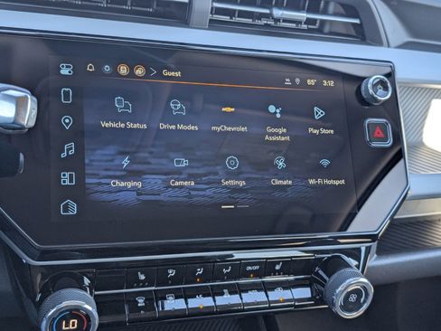 New 2027 Chevrolet Bolt LT w/ Comfort Package image 11