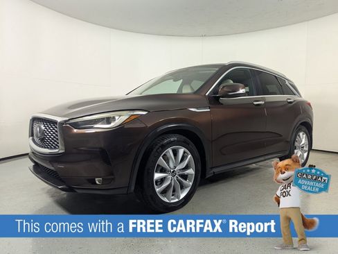 Used 2020 INFINITI QX50 Luxe w/ Navigation Package image 3