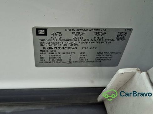Certified 2017 GMC Acadia Denali w/ Technology Package FWD image 30