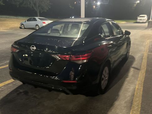 Used 2024 Nissan Sentra S image 10