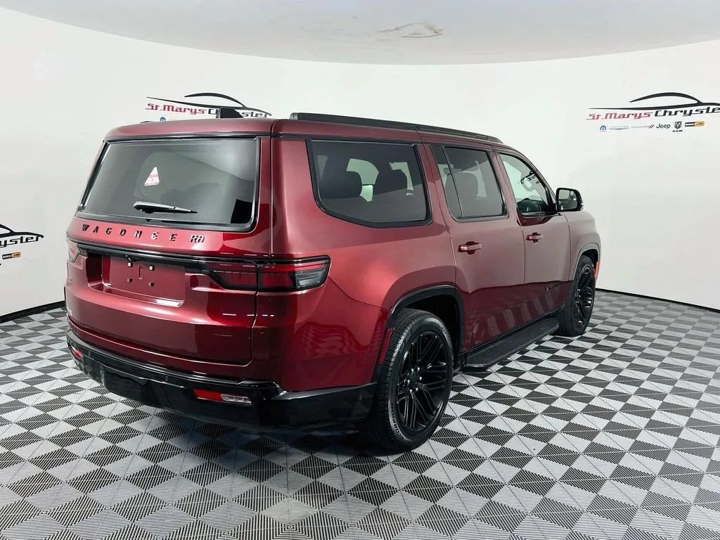 Used 2024 Jeep Wagoneer Series II w/ Convenience Group I AWD/4WD image 8