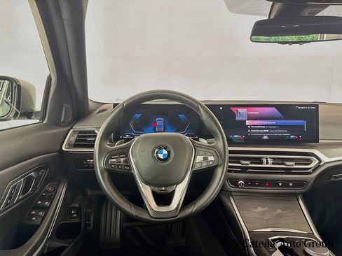 Used 2023 BMW 330i xDrive Sedan w/ Premium Package AWD/4WD image 23