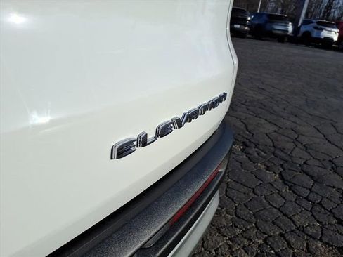 New 2026 GMC Acadia Elevation image 26