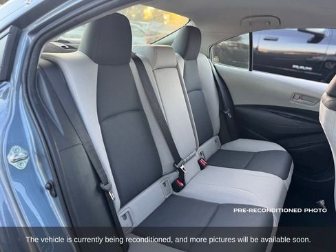 Used 2023 Toyota Corolla LE w/ Carpet Mat Package (TMS) FWD image 13