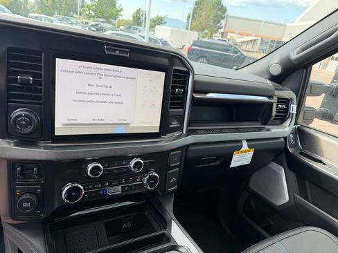 Used 2026 Ford F450 Platinum AWD/4WD image 21