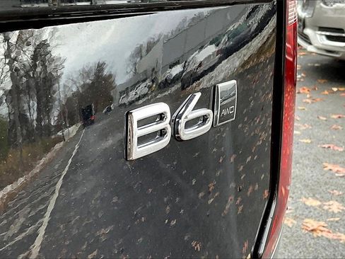 New 2025 Volvo XC90 B6 Plus image 9