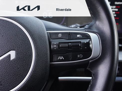 Used 2024 Kia Sportage X-Line w/ X-Line Premium Package AWD/4WD image 40