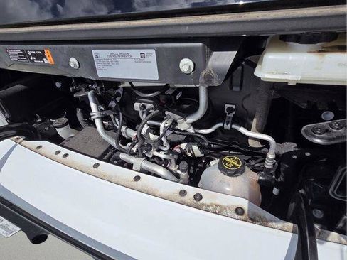 Used 2024 Chevrolet Brightdrop 600 w/ Commercial Equipment Package AWD/4WD image 18
